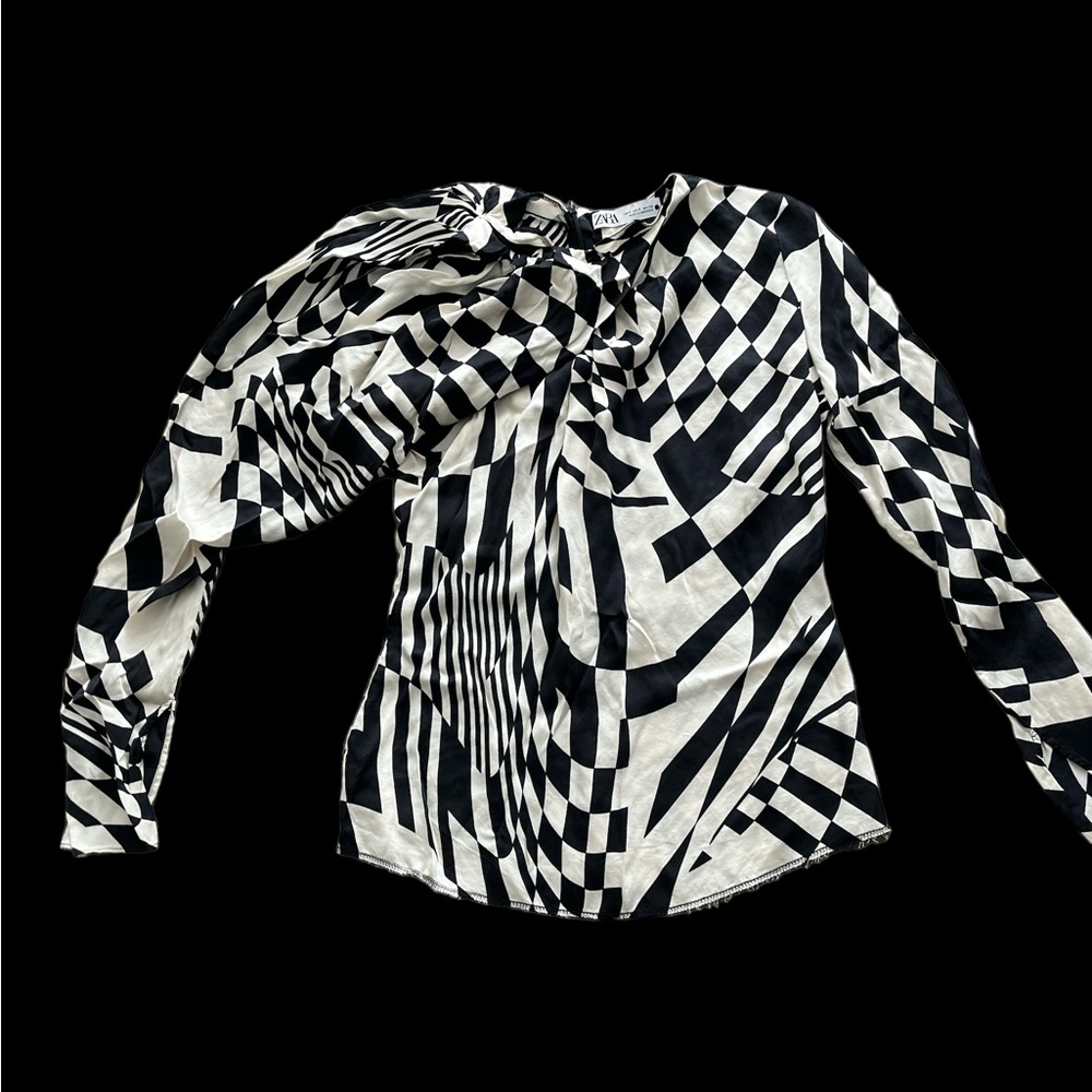 Zara blouse small